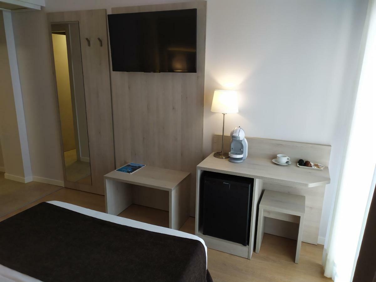 יורט דה מאר Hotel Helios Lloret מראה חיצוני תמונה